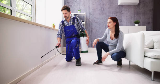 Best Pest Control for Multi-Family Homes  in Zilwaukee, MI